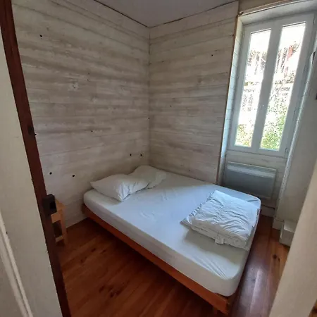 Holiday home Agreable Maison De Avec Cheminee