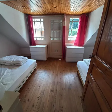 Agreable Maison De Avec Cheminee * Bagnères-de-Luchon