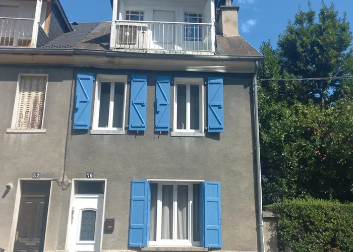 Agreable Maison De Avec Cheminee בית נופש Bagnères-de-Luchon